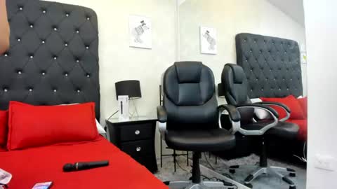 _johnson_alana online show from July 14, 12:43 pm