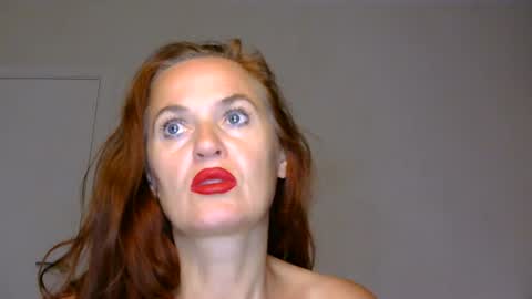 KAPELKA   online show from July 30, 11:05 pm