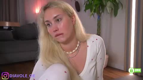 Kate online show from June 24, 4:50 pm