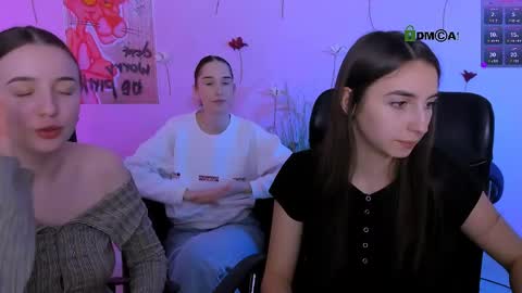 _kellykitten_ online show from April 29, 10:51 am