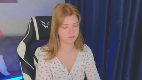 Molly   online show from November 9, 6:20 am