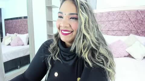 Snapshot of _lakshmi_hotx chatting on January 27, 12:05 pm NAILHA SAJANI online show from January 27, 12:05 pm
