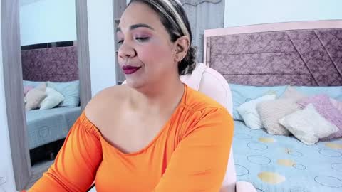 Snapshot of _lakshmi_hotx chatting on January 29, 12:24 pm NAILHA SAJANI online show from January 29, 12:24 pm