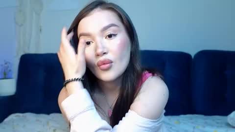 _lexie_rivers_ online show from March 17, 9:30 pm