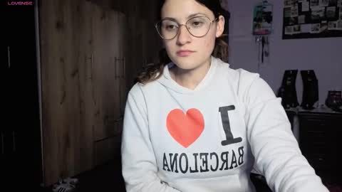 Lindasy online show from February 17, 5:18 am