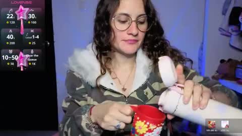 Lindasy online show from May 13, 3:12 am