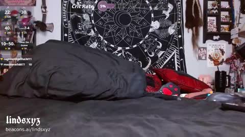  lindsxyz  online show from October 22, 1:43 am