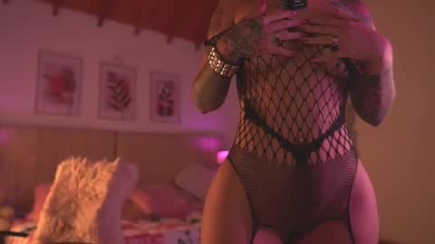 Lissana online show from October 30, 1:41 am