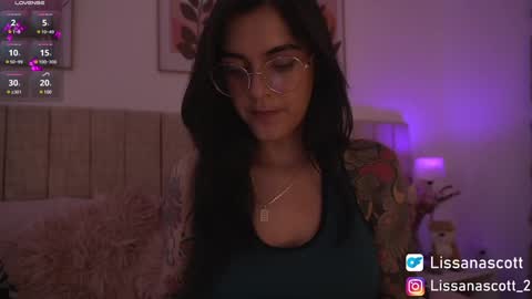 Snapshot of _lissana_scott chatting on January 27, 2:13 pm Lissana online show from January 27, 2:13 pm
