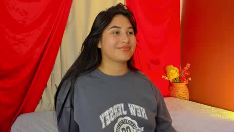 Ivy 3 online show from November 5, 7:30 pm