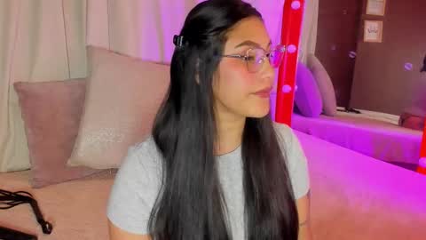 Ivy 3 online show from February 3, 5:17 pm