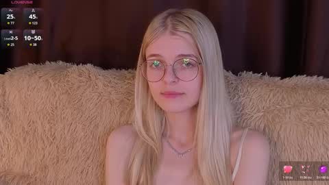 Monica online show from October 17, 6:11 pm