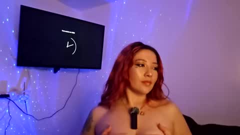 _lunaa__ online show from October 9, 5:11 am