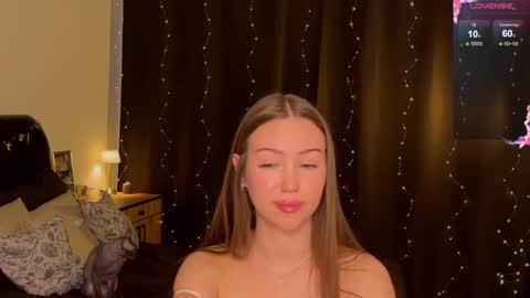 Amelia online show from November 21, 4:58 am