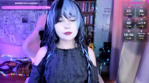 Mia online show from April 27, 2:30 am