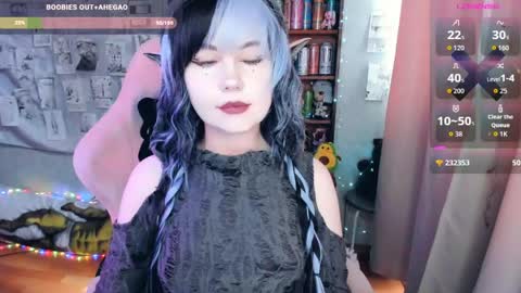 Mia online show from April 30, 3:12 am
