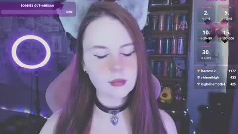 Mia online show from July 16, 5:56 am