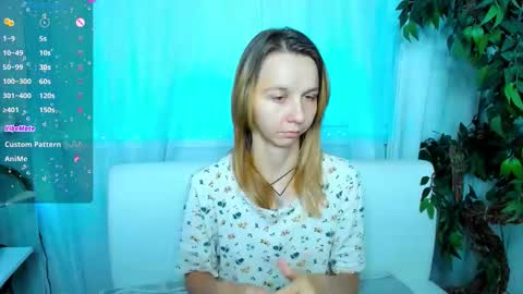 Snapshot of _mari_so chatting on September 9, 4:45 am Scarlett online show from September 9, 4:45 am