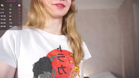 Snapshot of _marvelous_time_ chatting on September 10, 2:55 am Gwen online show from September 10, 2:55 am