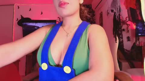 Snapshot of _megan_akbar chatting on October 20, 12:08 pm Marce online show from October 20, 12:08 pm