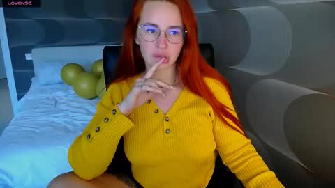 Snapshot of _mi_amore chatting on September 12, 7:50 am _mi_amore online show from September 12, 7:50 am