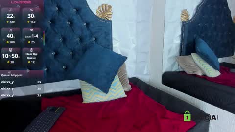 _mia_milf_ online show from February 13, 7:32 am