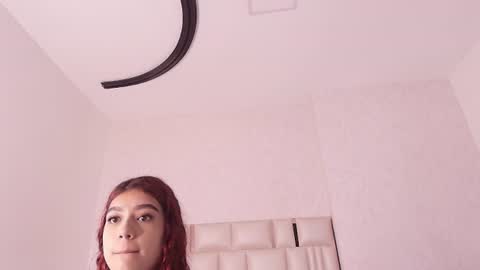 Mia  online show from July 28, 11:50 am