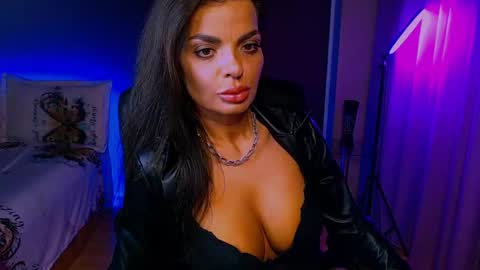 Milani online show from May 18, 5:19 pm