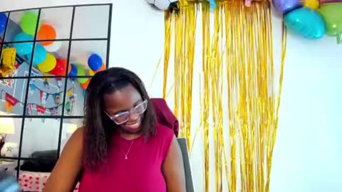 _miss_khaleesi_ online show from June 26, 6:53 pm