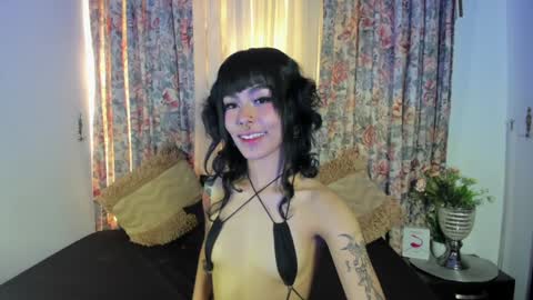 Snapshot of _mizuki chatting on December 12, 3:37 pm mizuki  online show from December 12, 3:37 pm