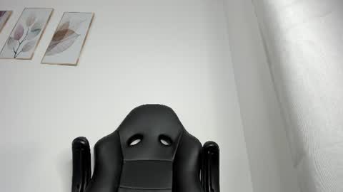 _molly_rosse_ online show from June 29, 12:05 pm