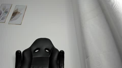 _molly_rosse_ online show from July 22, 12:28 pm