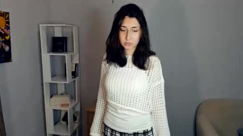 Eva online show from December 18, 2:11 pm