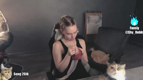 Debby  online show from May 20, 7:00 pm