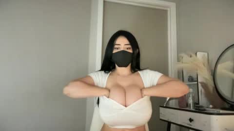 naty19 online show from June 17, 12:45 am