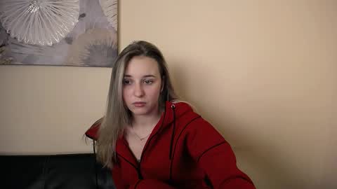 Nica online show from December 16, 9:59 am