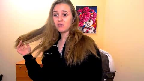 Nica online show from March 6, 1:24 pm