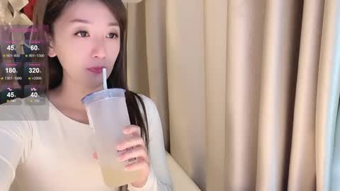 _nina_77 online show from December 15, 11:55 am