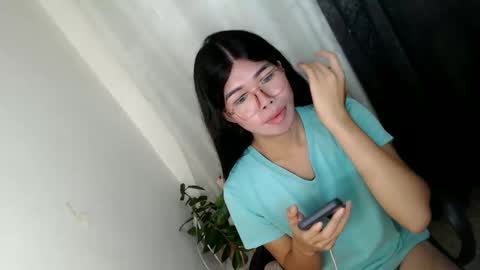 _odette22 online show from June 5, 6:52 am