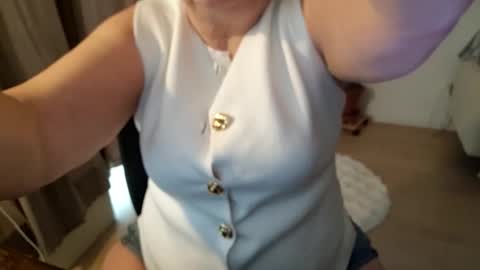 Charlotte online show from April 19, 3:45 pm