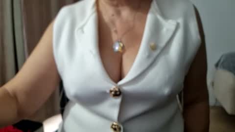 Charlotte online show from April 21, 3:30 pm