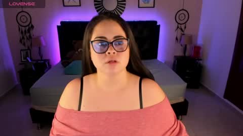 Olivia jones online show from July 8, 12:29 pm