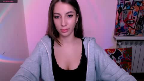 Olivia online show from May 16, 1:30 am