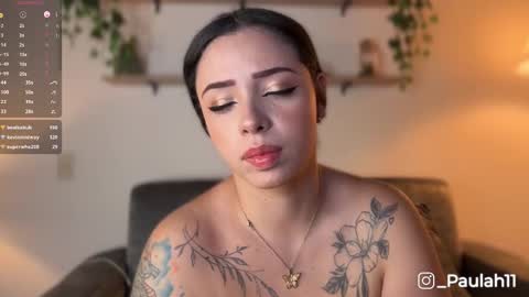 _paulah2 online show from October 23, 8:37 pm