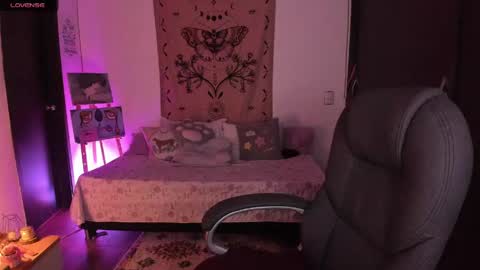 violeta ig  online show from June 6, 2:18 am