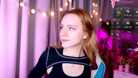 Snapshot of _ramona__ chatting on January 6, 5:30 am im Amy online show from January 6, 5:30 am