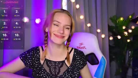 Snapshot of _ramona__ chatting on September 20, 6:45 am im Amy online show from September 20, 6:45 am