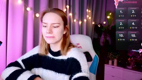 Snapshot of _ramona__ chatting on January 7, 5:22 am im Amy online show from January 7, 5:22 am