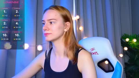 Snapshot of _ramona__ chatting on October 13, 6:05 am im Amy online show from October 13, 6:05 am