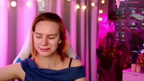 Snapshot of _ramona__ chatting on January 18, 7:07 am im Amy online show from January 18, 7:07 am